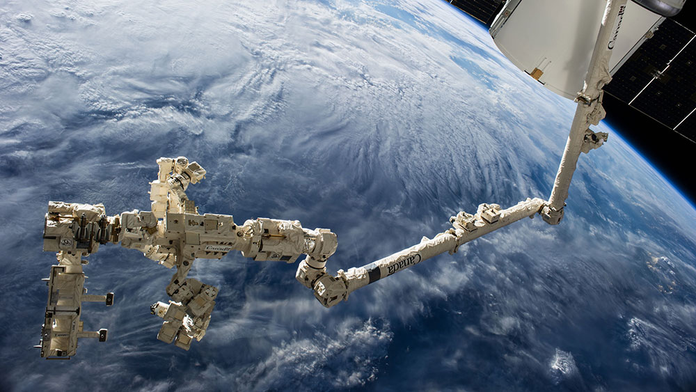 Canadarm2 and Dextre