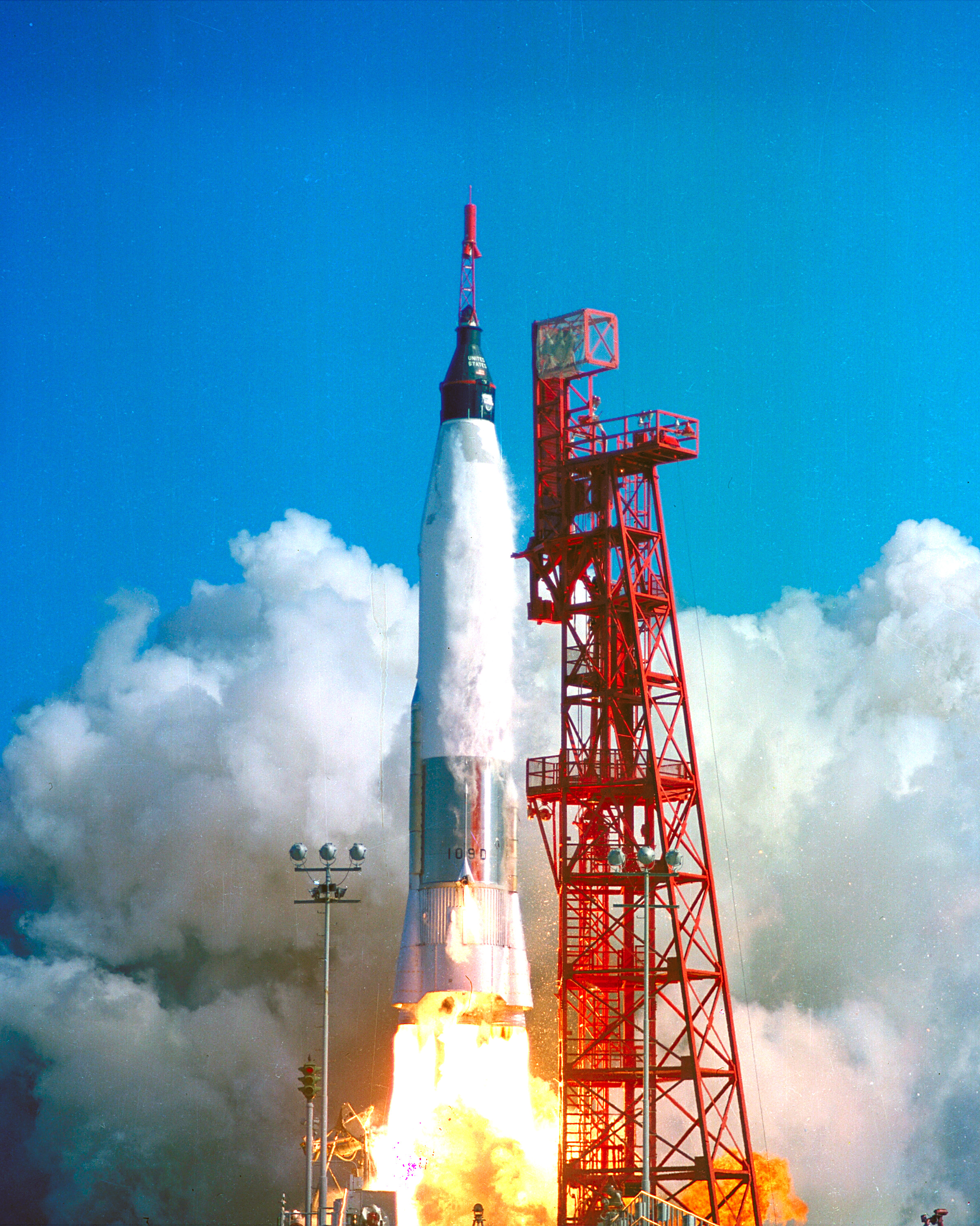 project mercury spacecraft take off