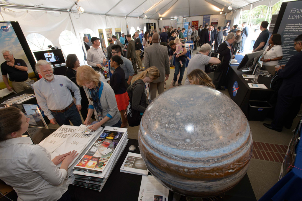 Displays of aeronautics, satellites and solar system exploration at the recent 5th Annual California Aerospace Days