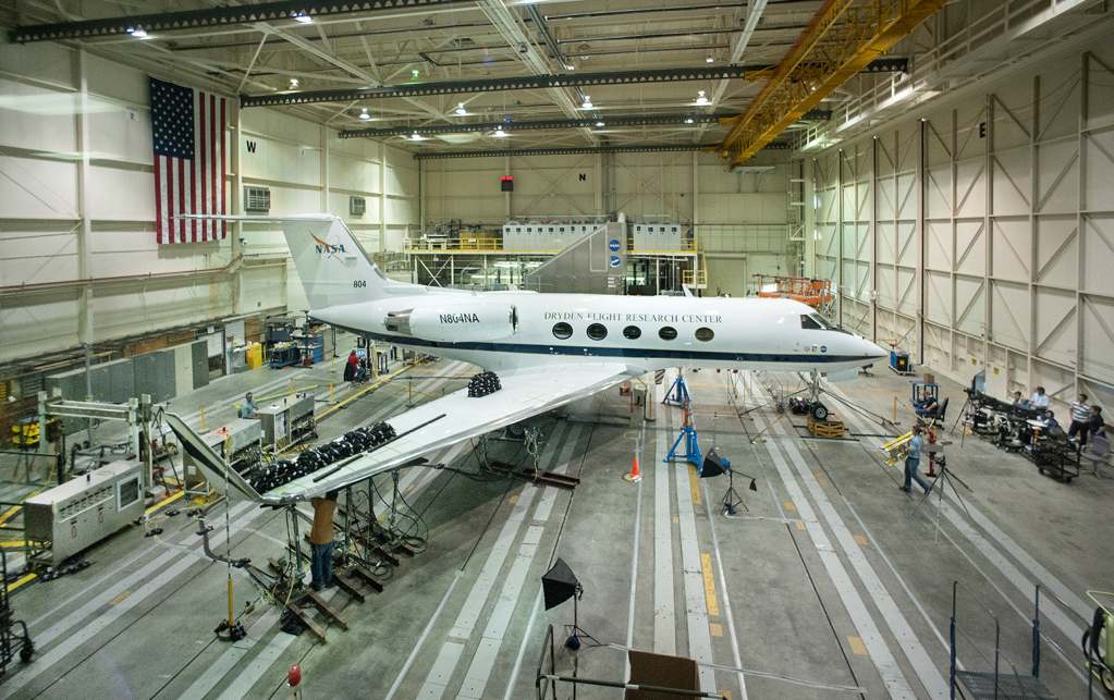 A Gulf-3 calibration test on the wings.