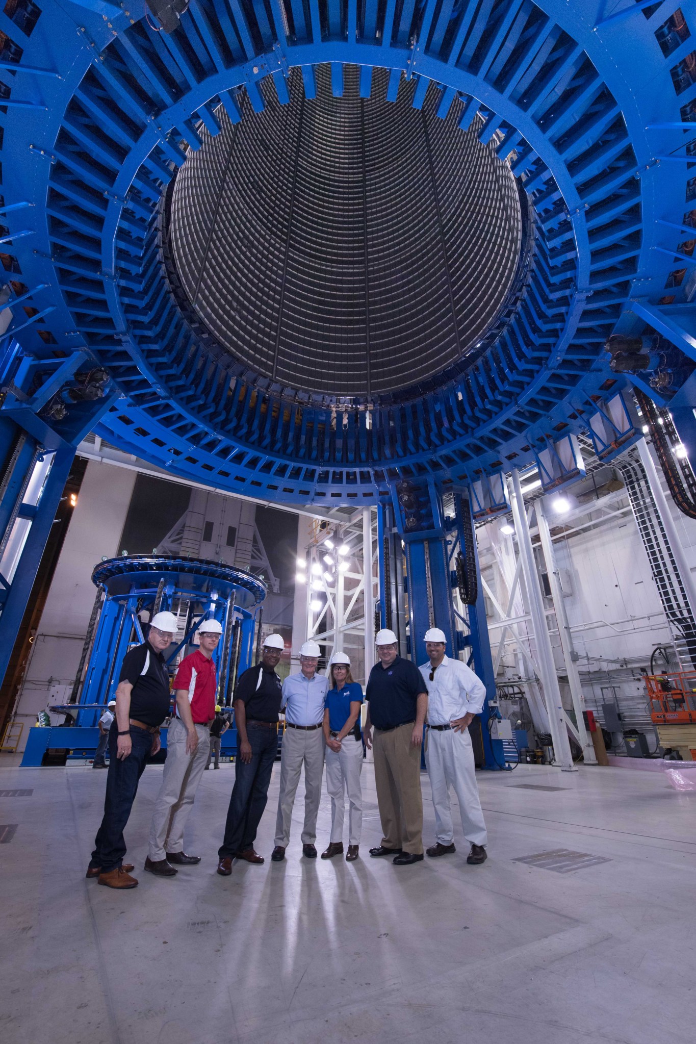 U.S. Sen. Bill Nelson of Florida, center got a look inside a fuel tank for NASA’s Space Launch System.