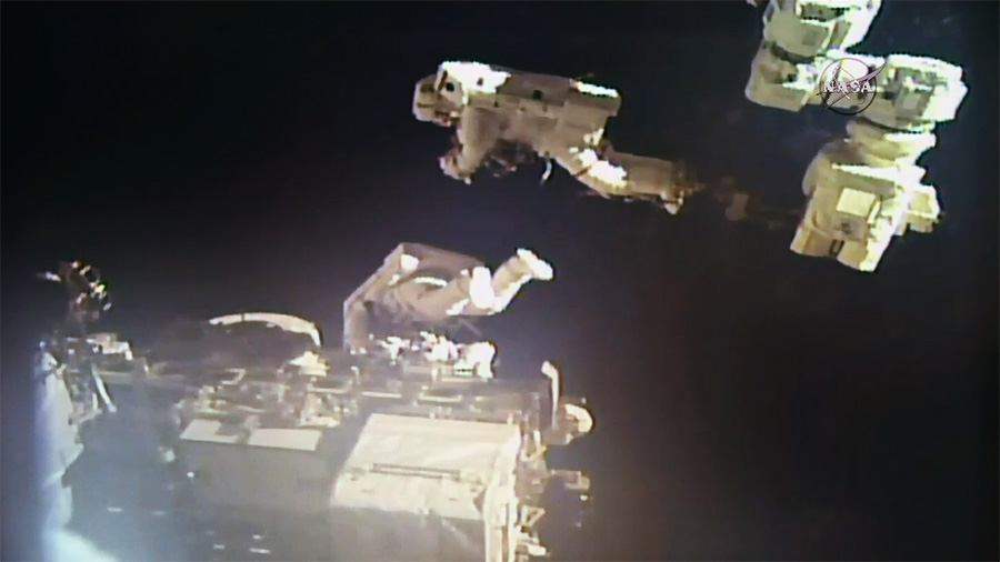 Spacewalkers Mark Vande Hei and Norishige Kanai