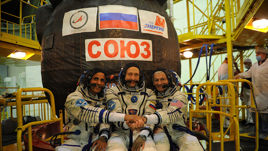 Expedition 53-54 Crew Members