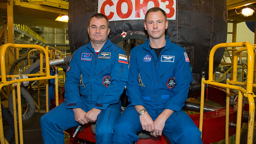 xpedition 57 crew members Alexey Ovchinin of Roscosmos (left) and Nick Hague of NASA