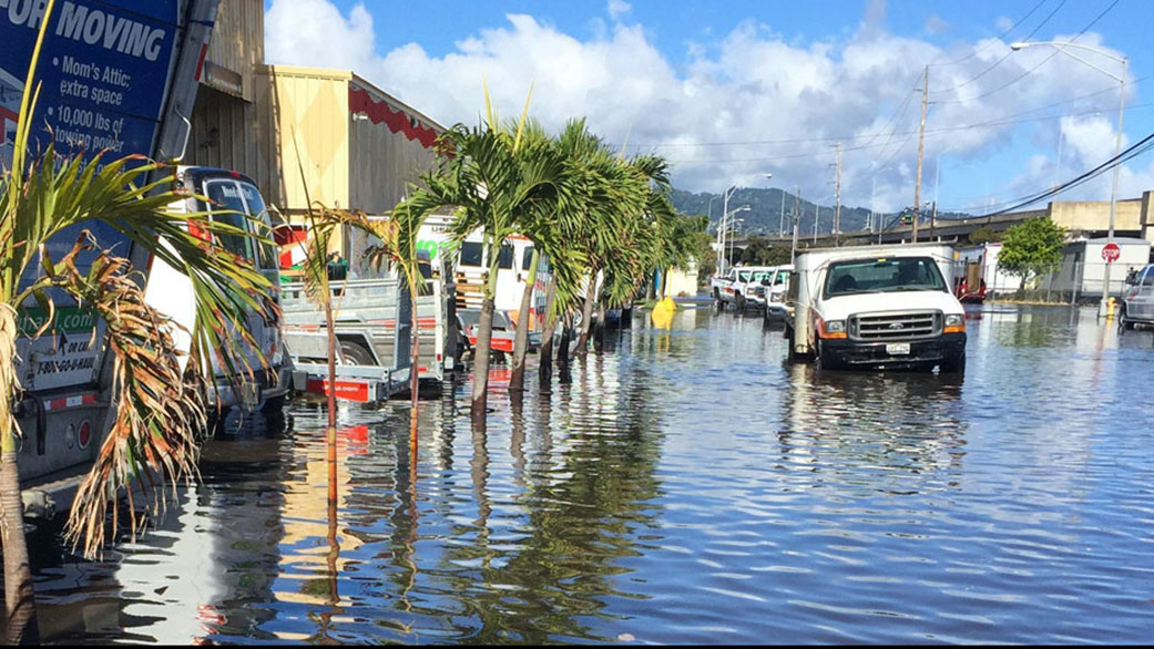 High-tide flooding in Honolulu