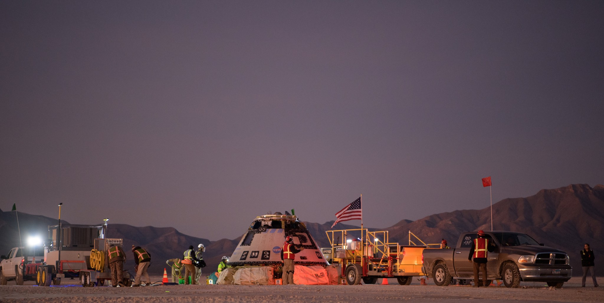 Boeing's uncrewed CST-100 Starliner spacecraft lands at White Sands Missile Range in New Mexico.