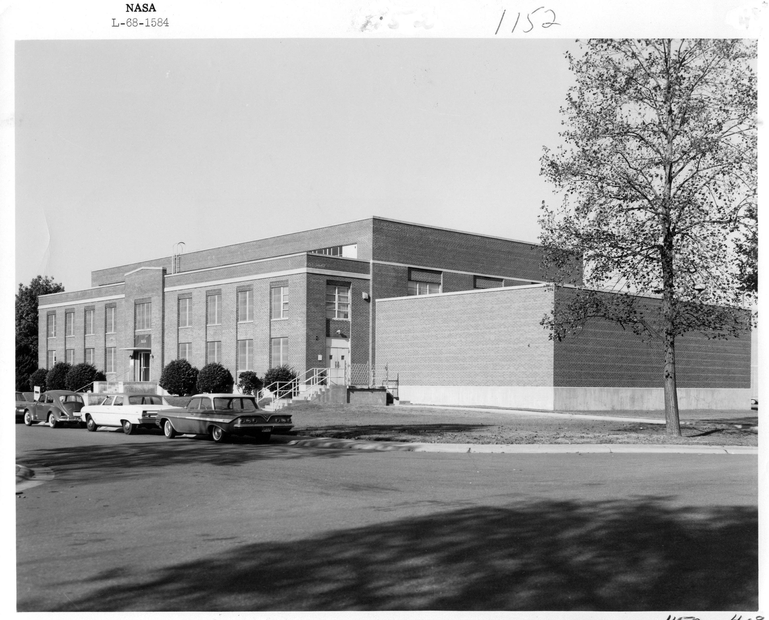 Information Media Center (Building 1152) - NASA