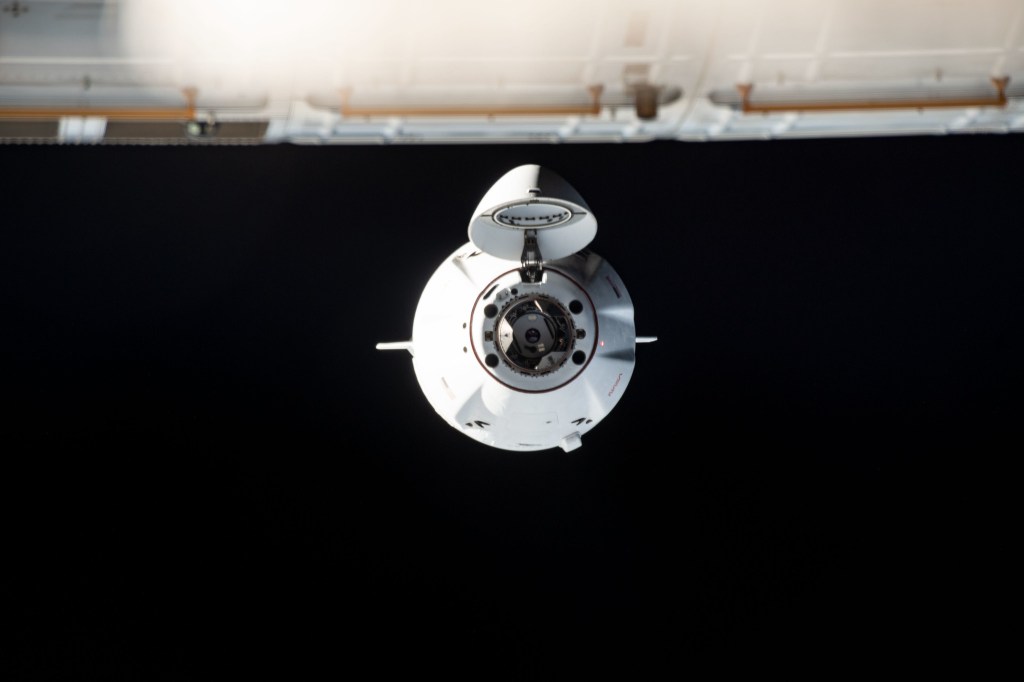 NASA TV to Cover SpaceX Cargo Dragon Departure from Space Station