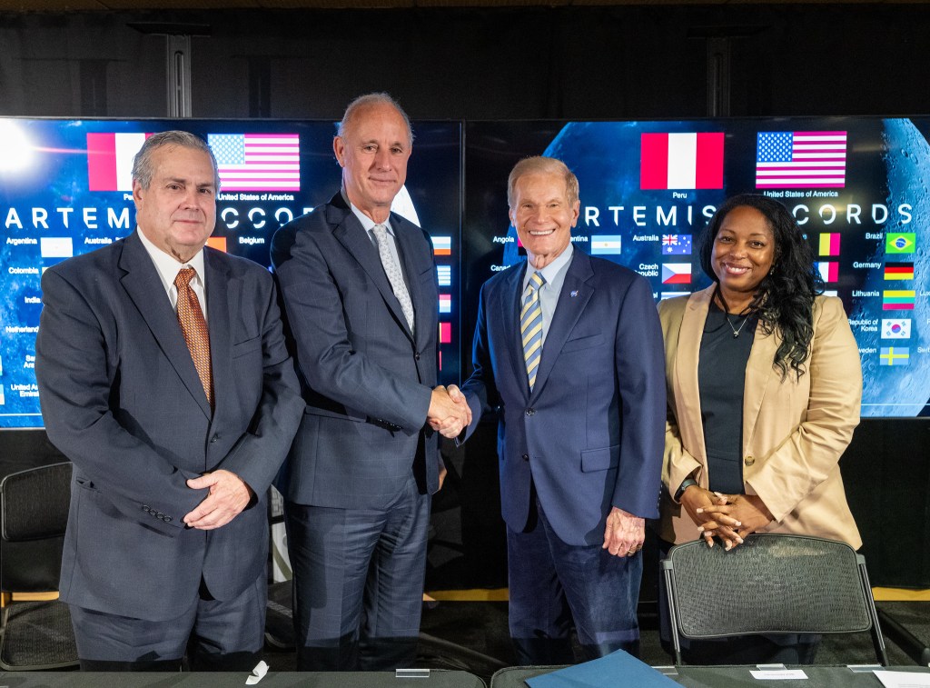 From left to right, Ambassador of Peru to the United States Alfredo Ferrero Diez Canseco, Peruvian Foreign Minister Javier González-Olaechea, NASA Administrator Bill Nelson, and United States Department of State Acting Assistant Secretary in the Bureau of Oceans and International Environmental and Scientific Affairs Jennifer R. Littlejohn, pose for a photo during an Artemis Accords signing ceremony, Thursday, May 30, 2024, at the Mary W. Jackson NASA Headquarters building in Washington.