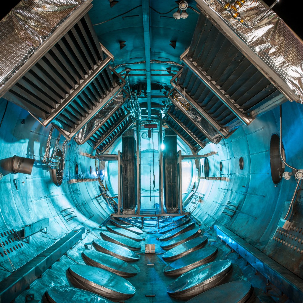 Vacuum chamber at NASA Glenn Research Center Aeronautics facilities