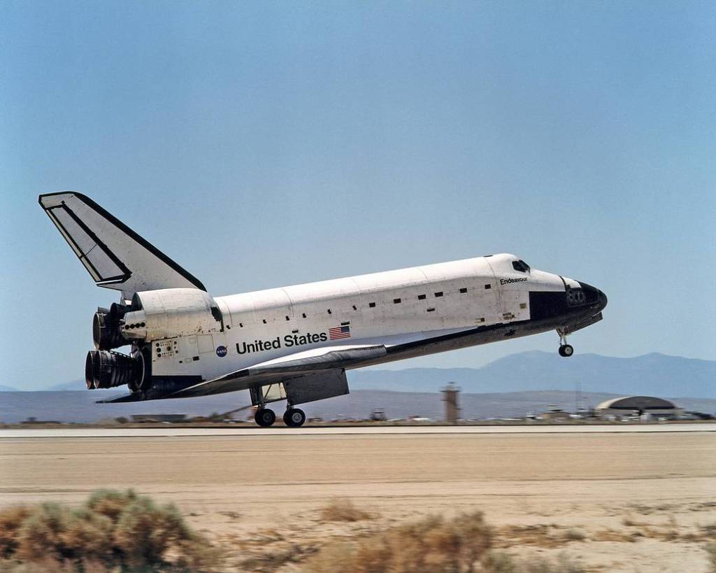 STS-111 Space Shuttle Endeavour Lands at Edwards Air Force Base