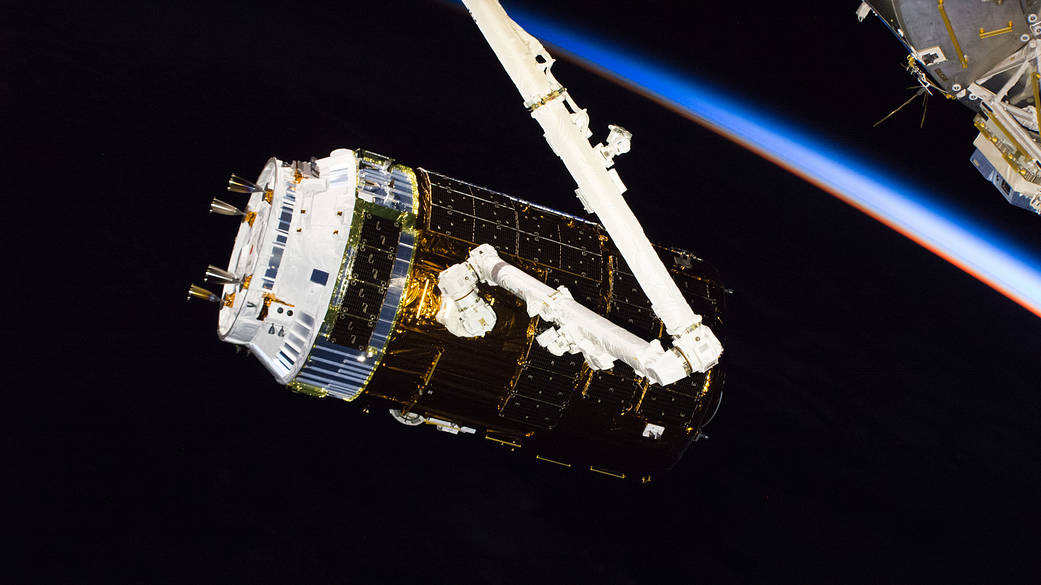 Japan's seventh resupply ship in the grips of the Canadarm2