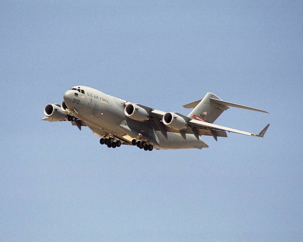 An Air Force C-17 flew a variety of landing profiles at Edwards Air Force Base as part of a NASA noise mitigation study.