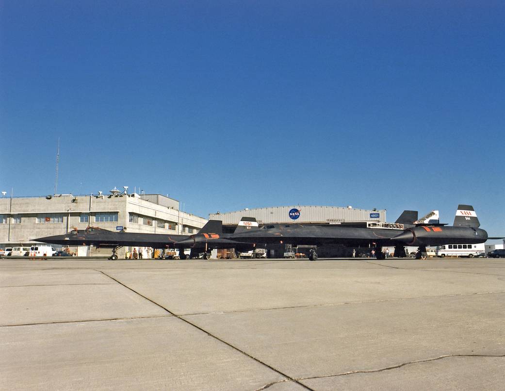 SR-71 #844 with LASRE on Back Ramp with SR-71B Trainer