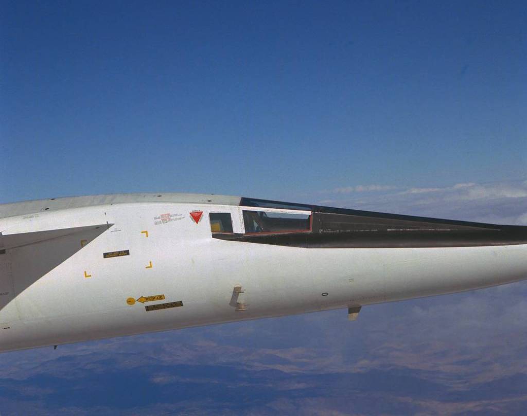 XB-70 Valkyrie Close-up Taken by Chase