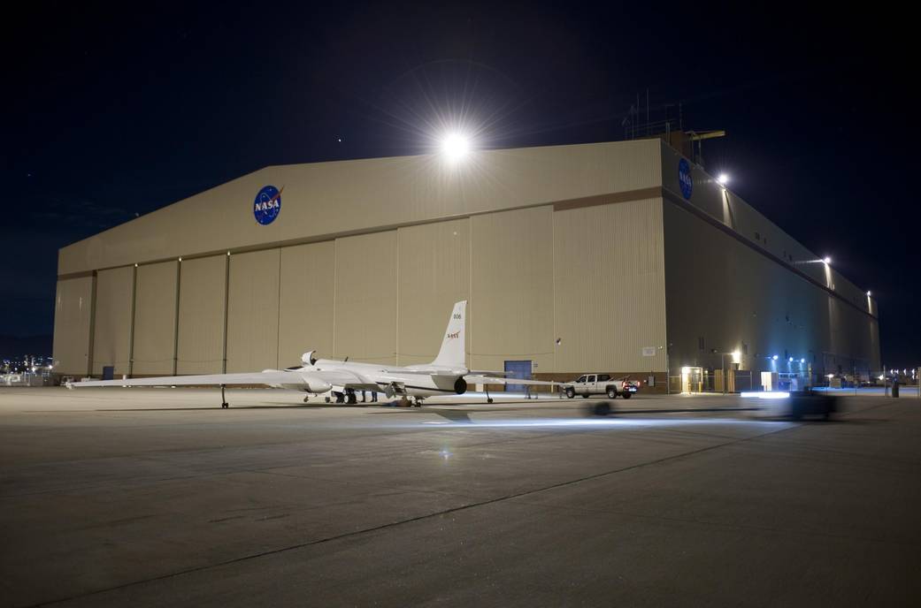 NASA's ER-2s Transferred to Dryden's Palmdale Facility