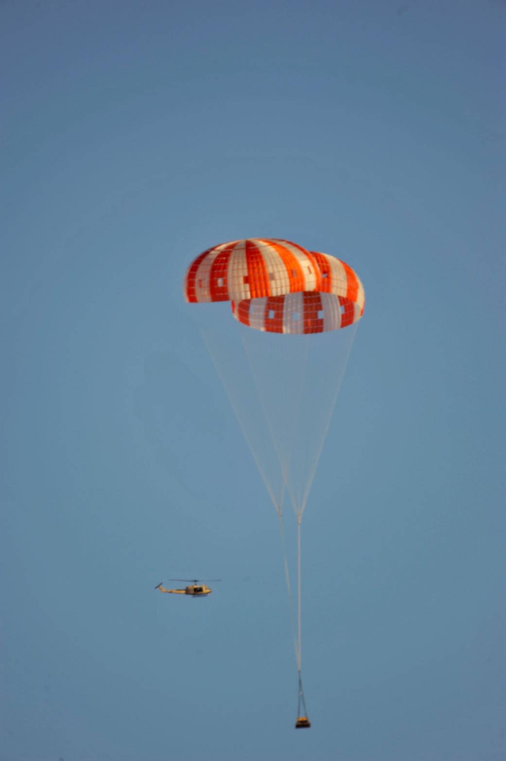 Orion Parachute Test, Sept. 24, 2010