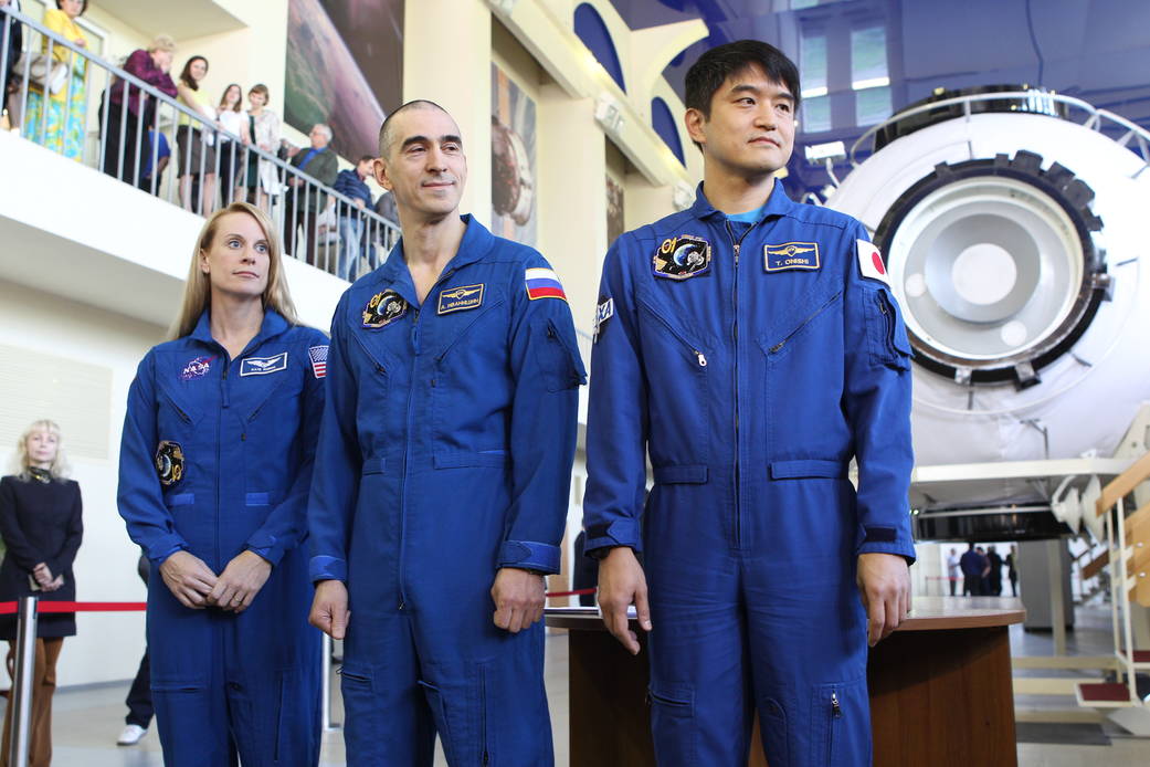Expedition 48-49 crew members