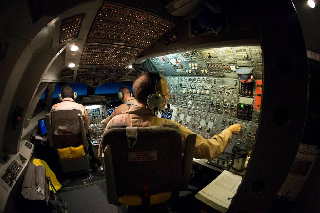 The flight crew of the SOFIA 747SP keeps the aircraft on course during a July 2013 mission in the Southern Hemisphere skies.