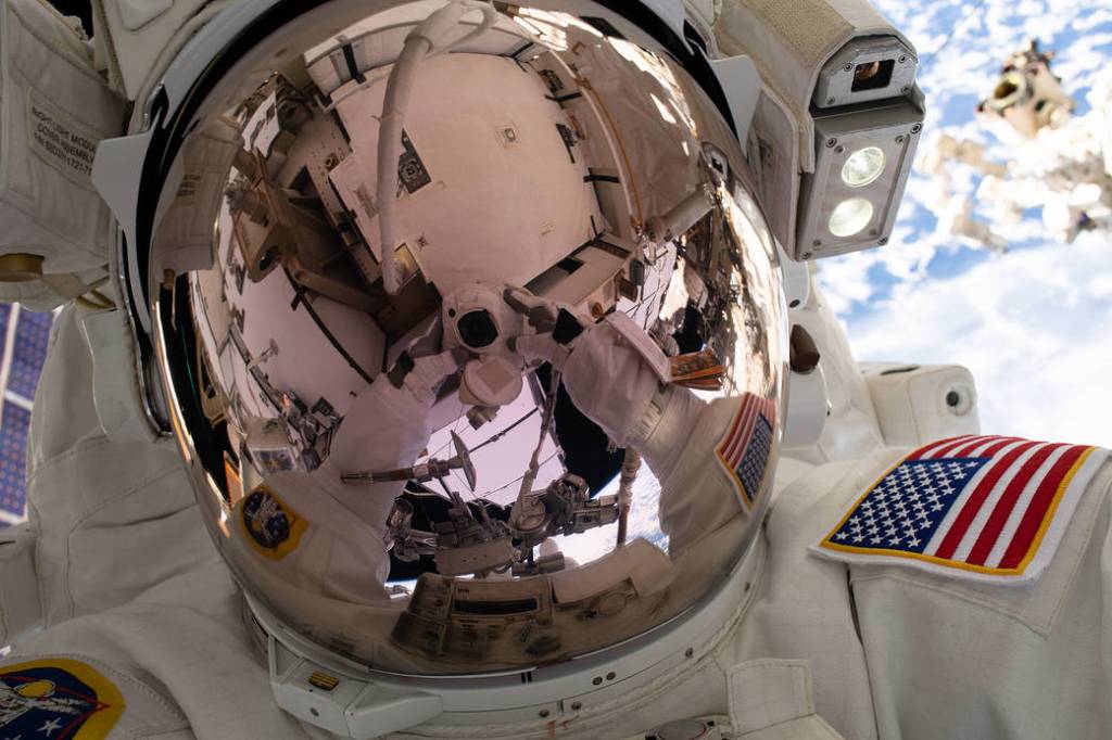 NASA spacewalker Nick Hague's "space-selfie"