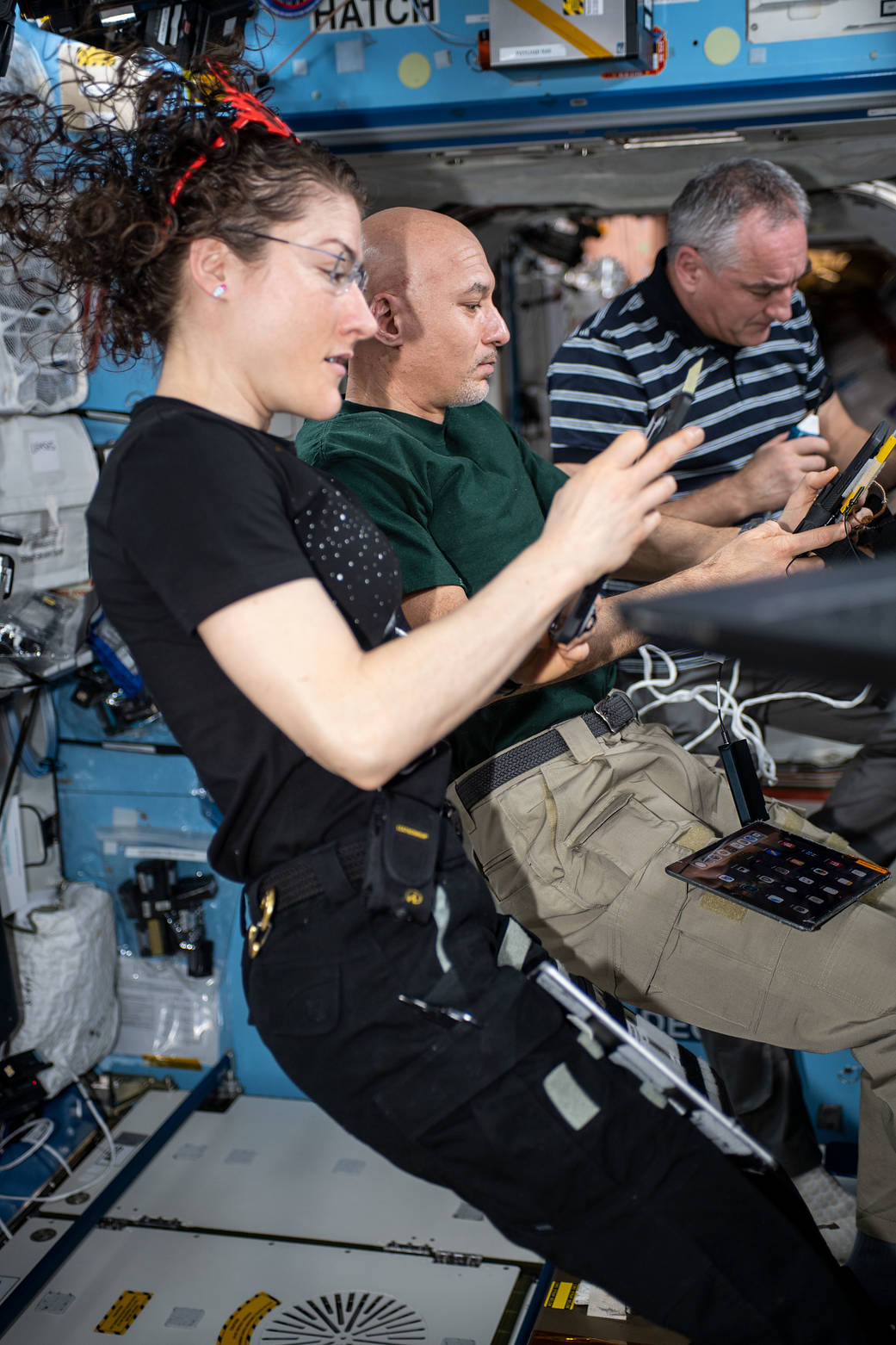 Expedition 61 crewmembers practice emergency response skills