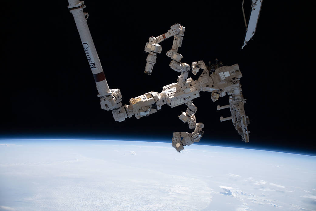 The Canadarm2 robotic arm and the Dextre fine-tuned robotic hand