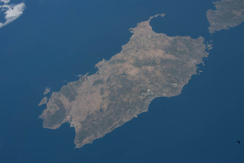 The Italian island of Sardinia and the French island of Corse
