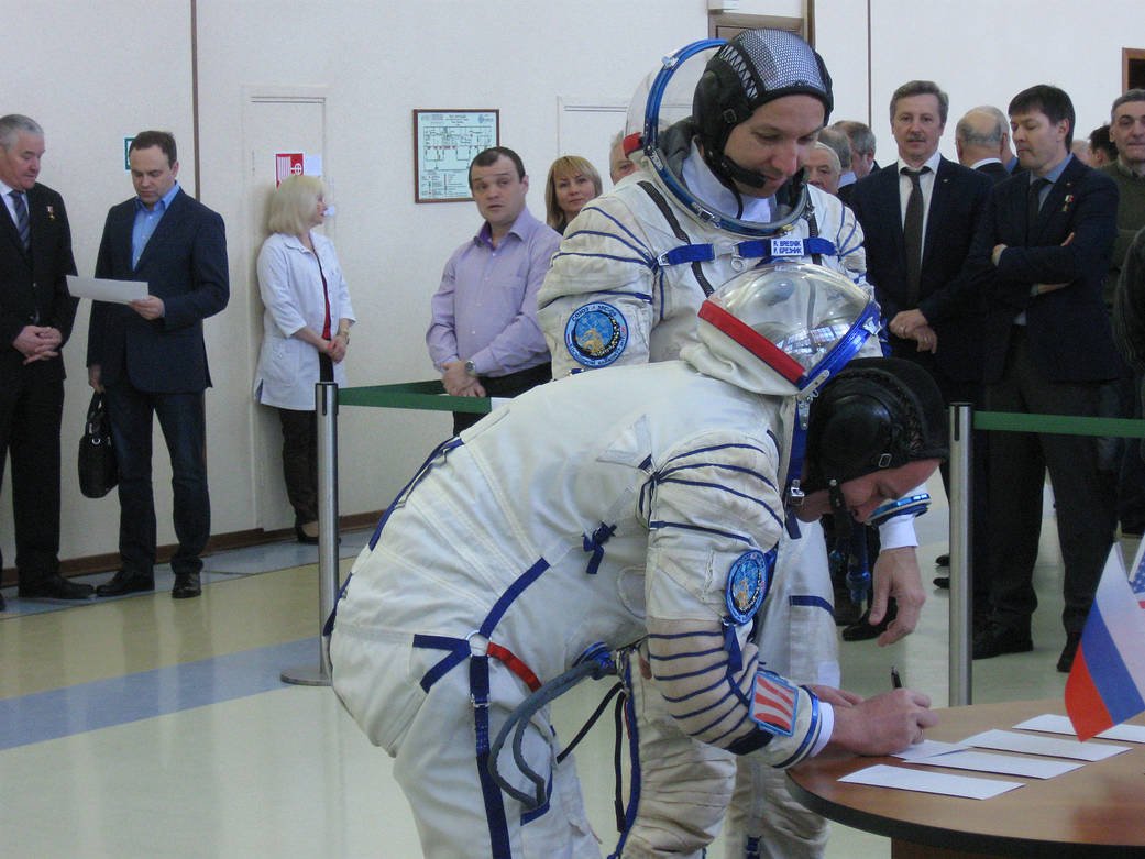 Expedition 51 Backup Crew Members Sergey Ryazanskiy and Randy Bresnik