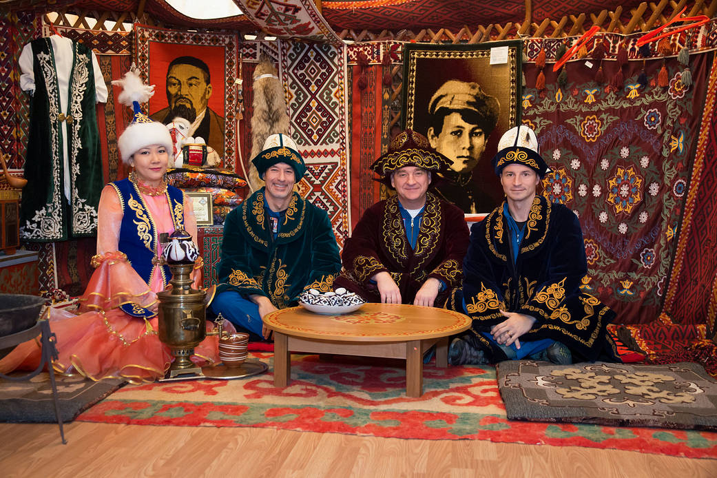 Expedition 58 backup crew members enjoy a traditional Kazakh tea ceremony