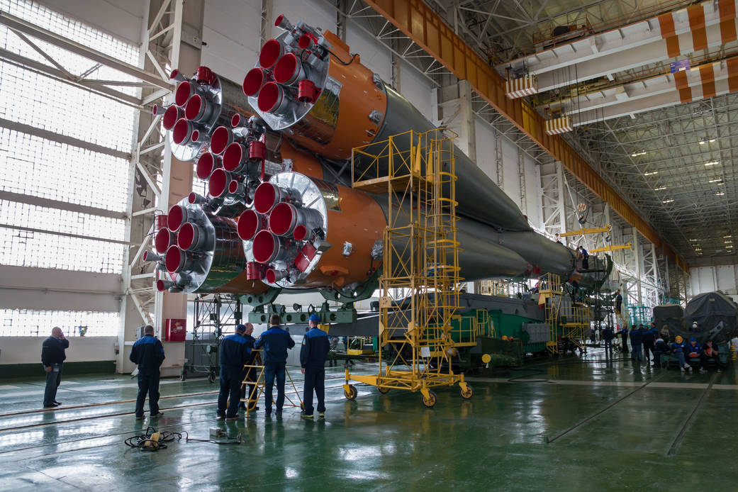 The Soyuz TMA-20M spacecraft is assembled