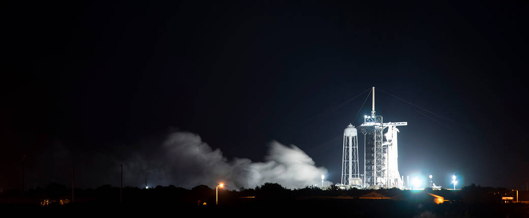 Static fire test of the SpaceX Falcon 9 rocket