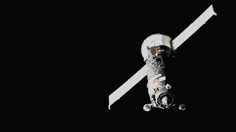 Progress 84 approaches space station before docking at 12:19 EDT on May 24, 2023.