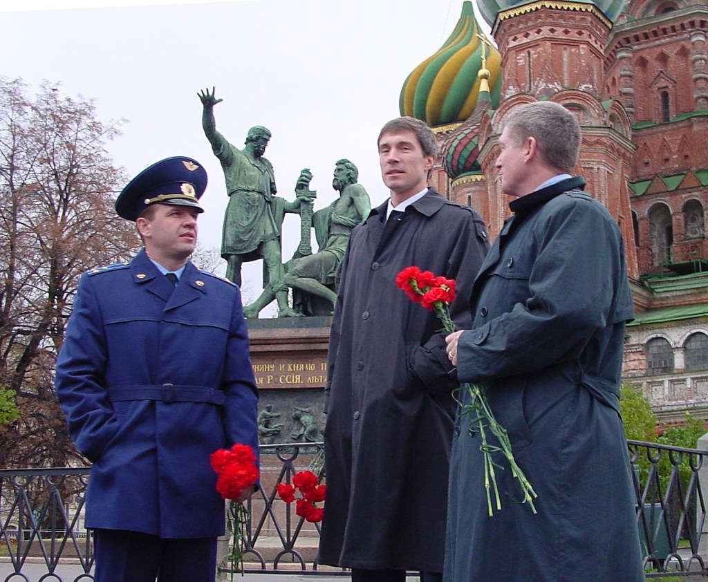 Expedition 1 crew members in Moscow's Red Square. From left, Soyuz pilot Yuri Gidzenko, flight engineer Sergei Krikalev, and expedition commander William M. (Bill) Shepherd. While in Moscow, the trio also visited the grave of Soviet cosmonaut Yuri Gagarin (1934-1968). Paying respects to the first man in space is customary in Russia prior to a spaceflight.