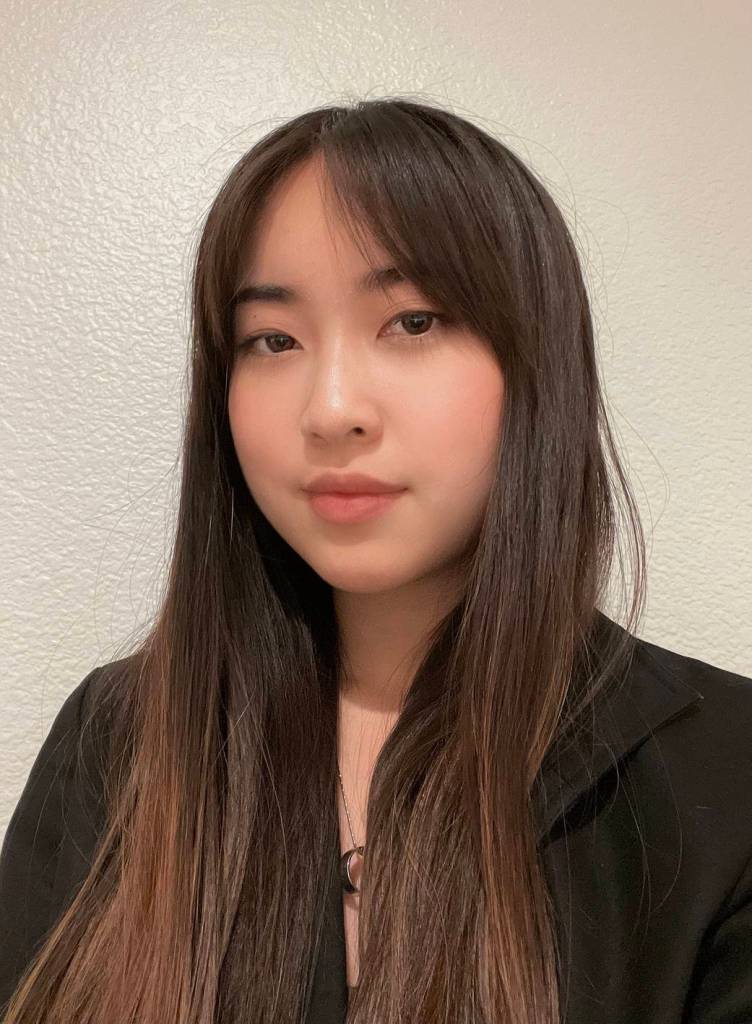 Vanessa Hua, SaSa class of 2022.