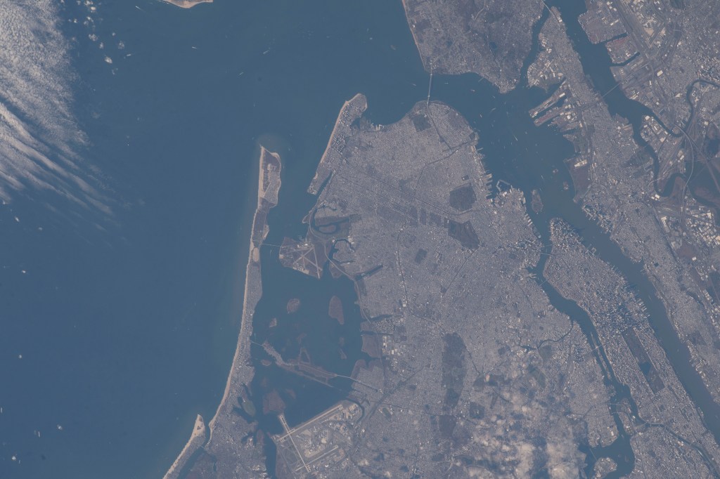 iss068e020106 (Oct. 29, 2022) --- New York City's boroughs of Queens, Brooklyn, and Manhattan figure prominently in this photograph from the International Space Station as it orbited 263 miles above the Atlantic Ocean. Portions of New York's two other boroughs, the Bronx (bottom right) and Staten Island (top right), including northeast New Jersey are also pictured.
