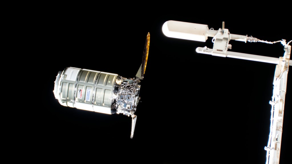 iss068e021341 (Nov. 9, 2022) --- The Northrop Grumman Cygnus space freighter approaches the International Space Station for a capture with the Canadarm2 robotic arm. In the right foreground, is a UHF antenna used for space-to-space communications between astronauts during spacewalks.
