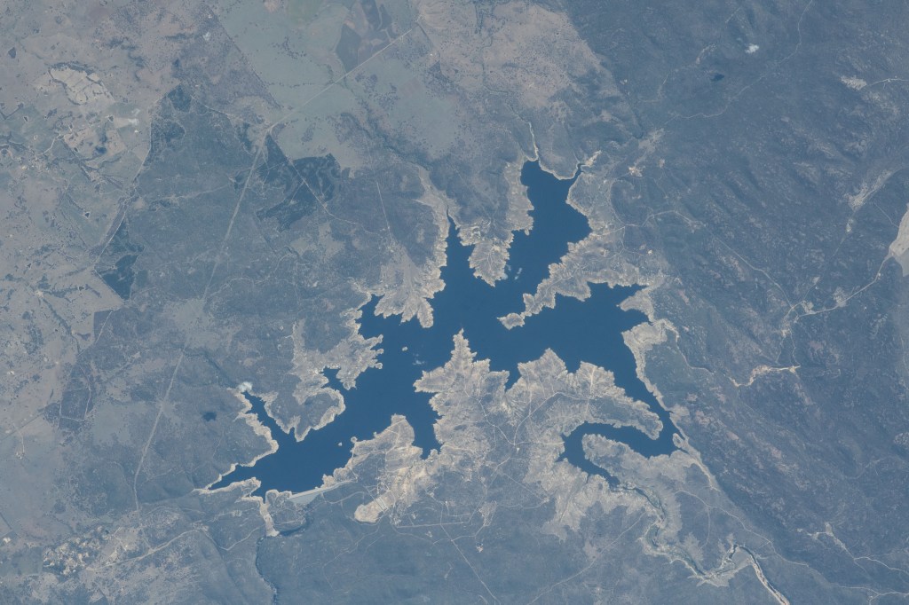 The International Space Station was flying 259 miles above New South Wales when an Expedition 57 crew member photographed Lake Copeton on the continent of Australia.