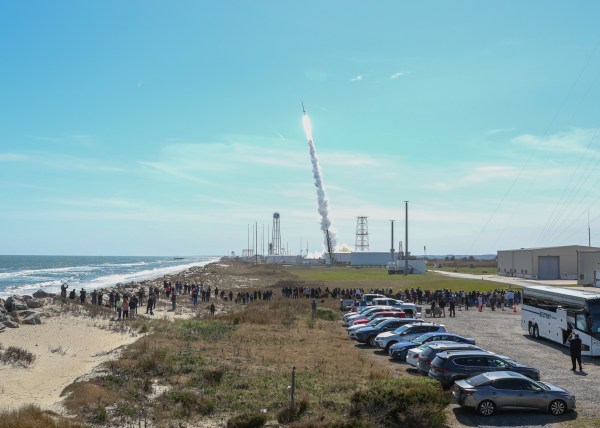 NASA Wallops Launches 3 Rockets During Eclipse in Virginia