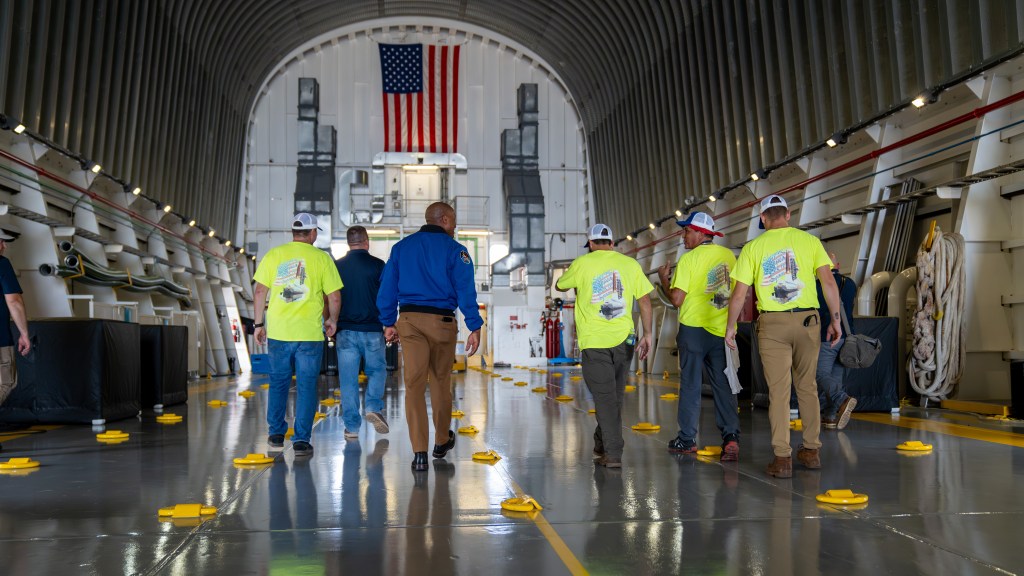 Members of NASA’s Pegasus Barge crew meet with Artemis II crew members at NASA’s Michoud Assembly Facility in New Orleans July 15 and 16.