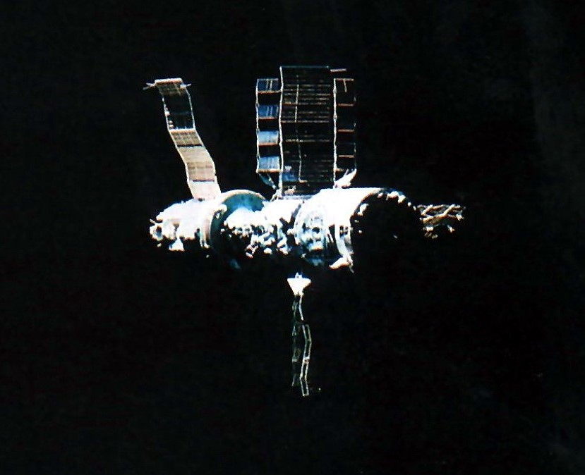 The Salyut 7-Kosmos 1686 complex photographed by the last departing crew