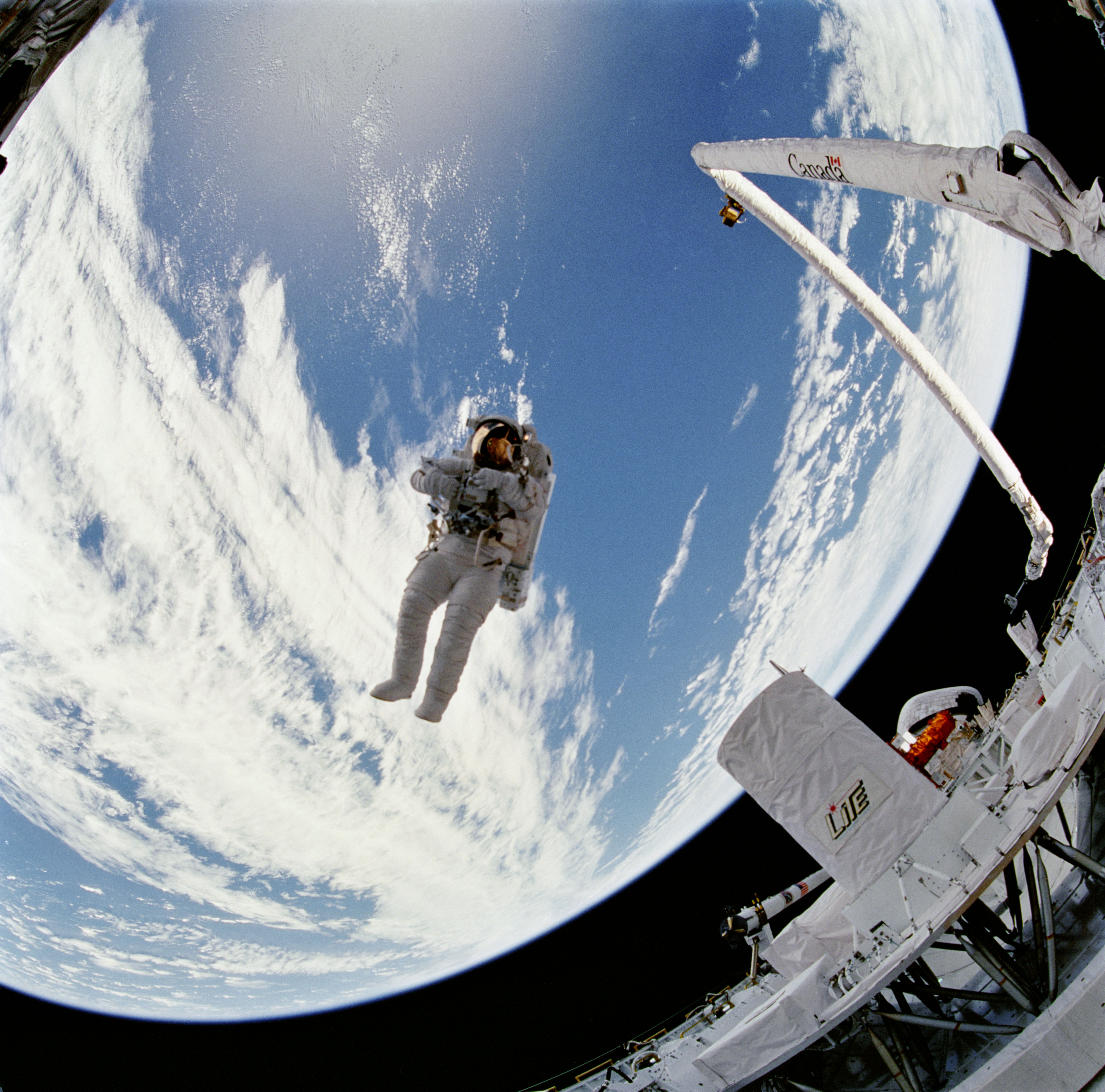 Astronaut Carl J. Meade tests the SAFER during an untethered spacewalk