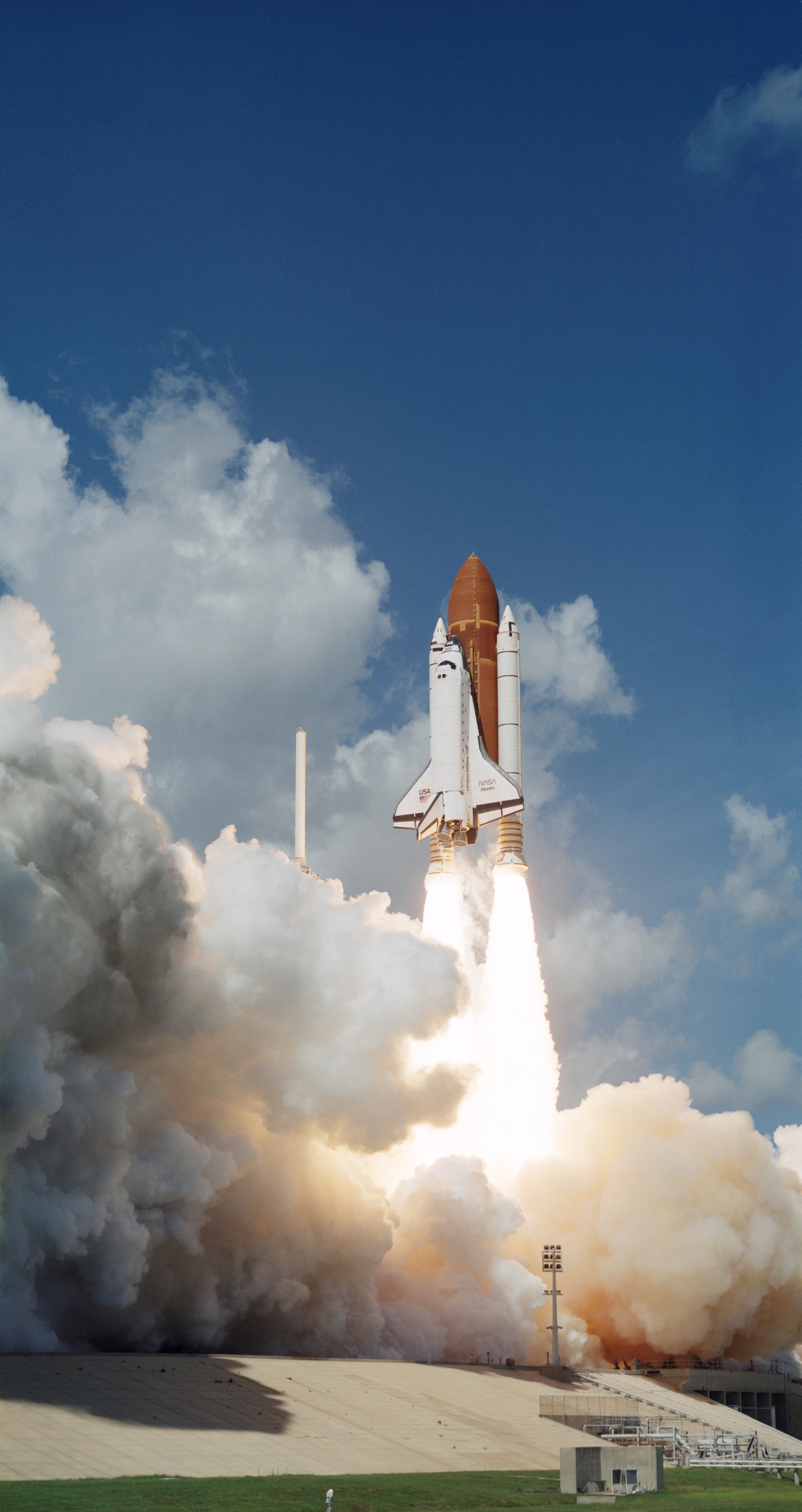 Liftoff of Atlantis on the STS-34 mission