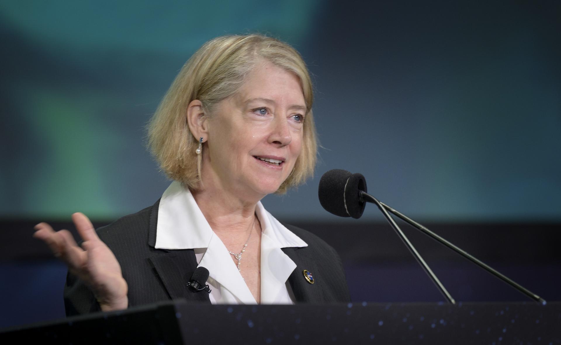 NASA Deputy Administrator Pam Melroy gives keynote remarks during the 37th Space Symposium, Tuesday, April 5, 2022, in Colorado Springs, Colorado. Photo Credit: (NASA/Bill Ingalls)