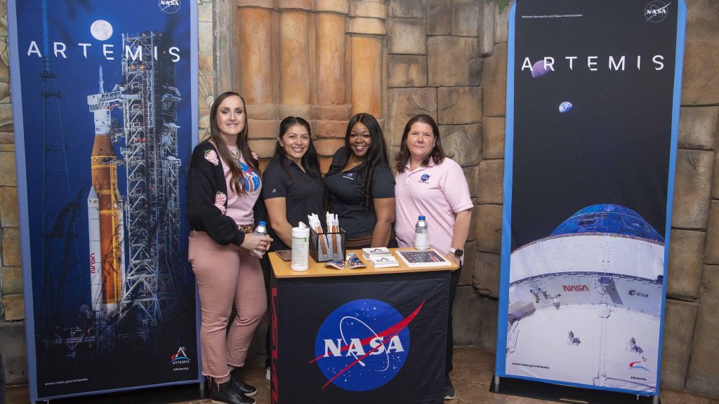 NASA Stennis representatives inspire the Artemis Generation at the Audubon Aquarium