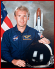 NASA portrait of Astronaut Andy Thomas